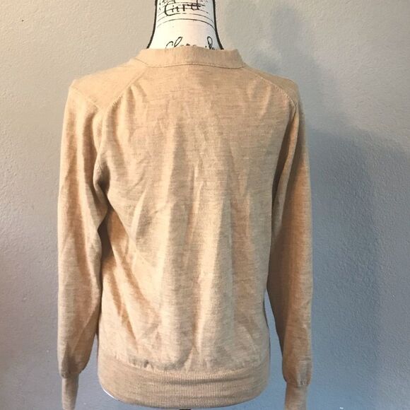 Club Monaco 100% wool Italian yarn tan cardigan - Picture 4 of 7